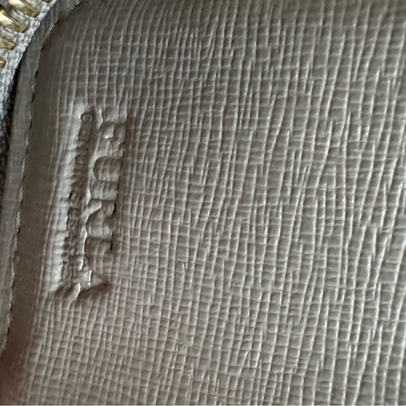 Furla Gray Textured Wallet - Picture 4 of 8